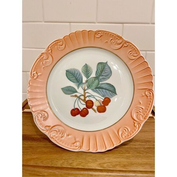 Mottahedeh Porcelain “Summer Fruit” Cake Stand